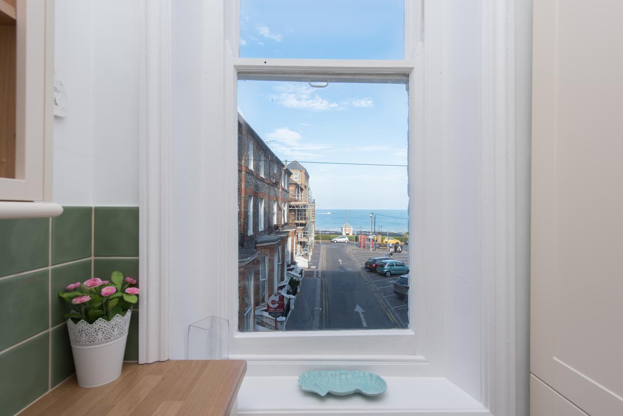Апартаменты Fantastic Sea View, 1 Bed Sleeps 2 Бродстейрс Экстерьер фото